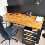 modern_desk