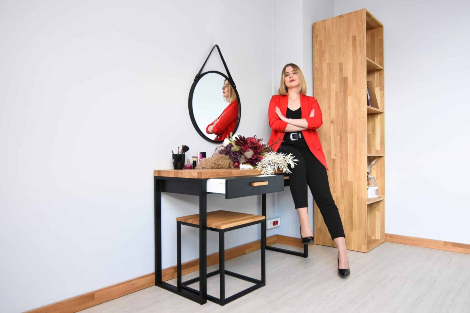 dressing table-loft loft dressing table