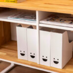 komoda z półkami idealna do segregatorów