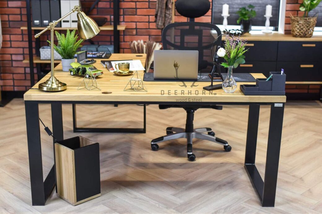 corner desk