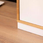 elegancka biała szafa