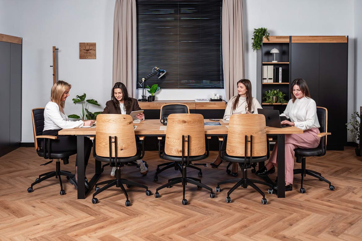 duzy-stol-konferencyjny-do-biura duży stół konferencyjny do biura