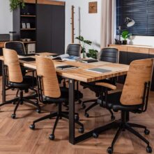 stół konferencyjny elegancki do biura