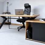 premium office desk