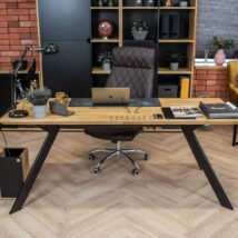 chairman's desk