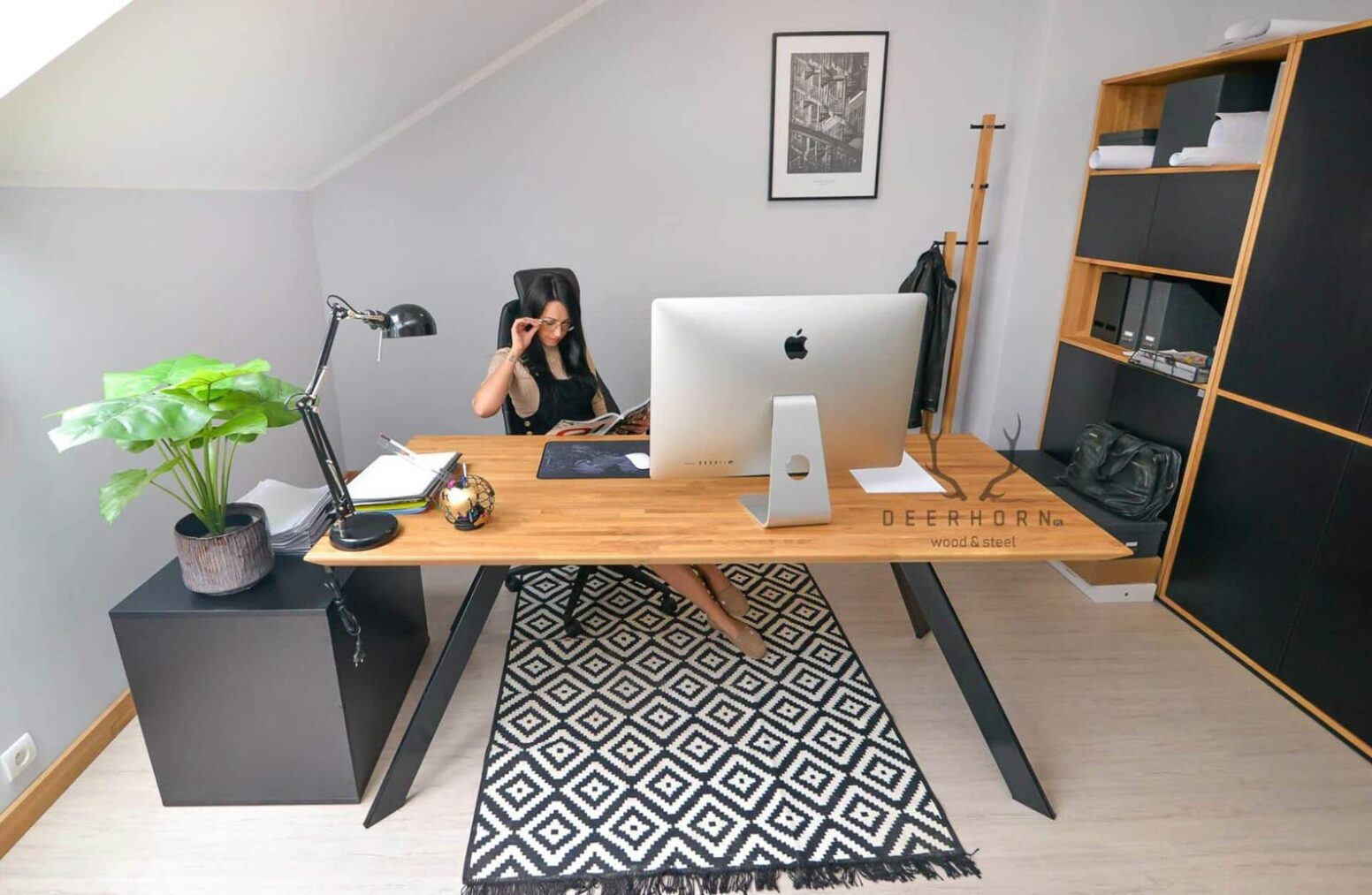 desk_to_the_office office desk