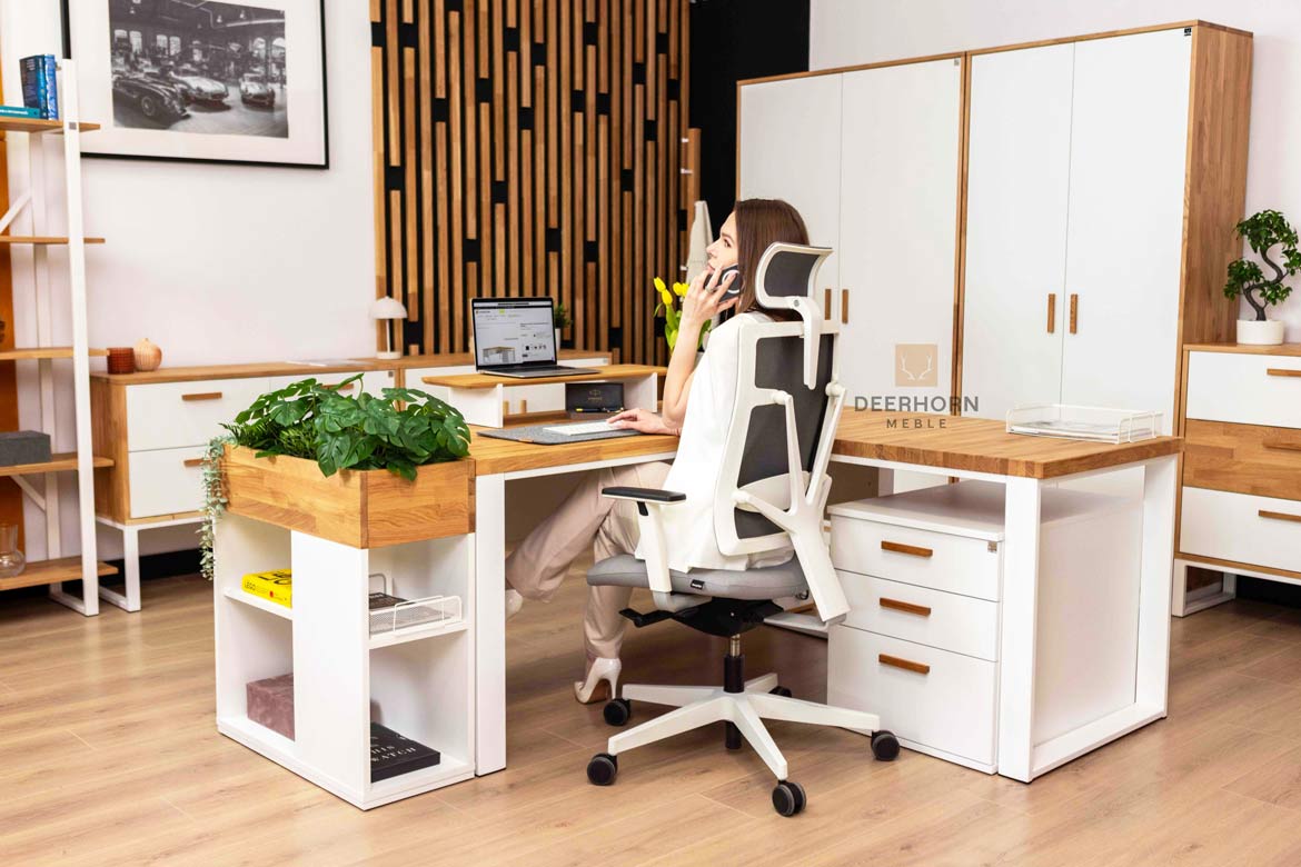 wood and metal desk