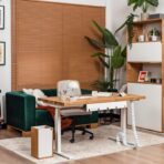 biurko regulowane dla dziewczyny