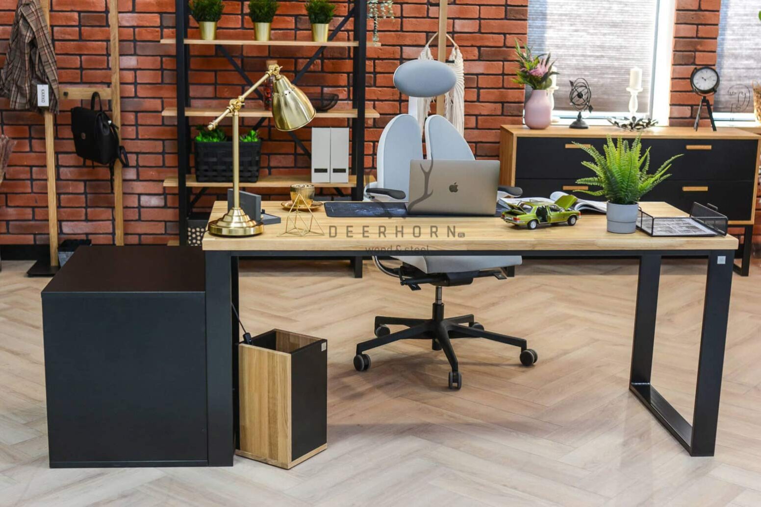 trendy_desk trendy desk