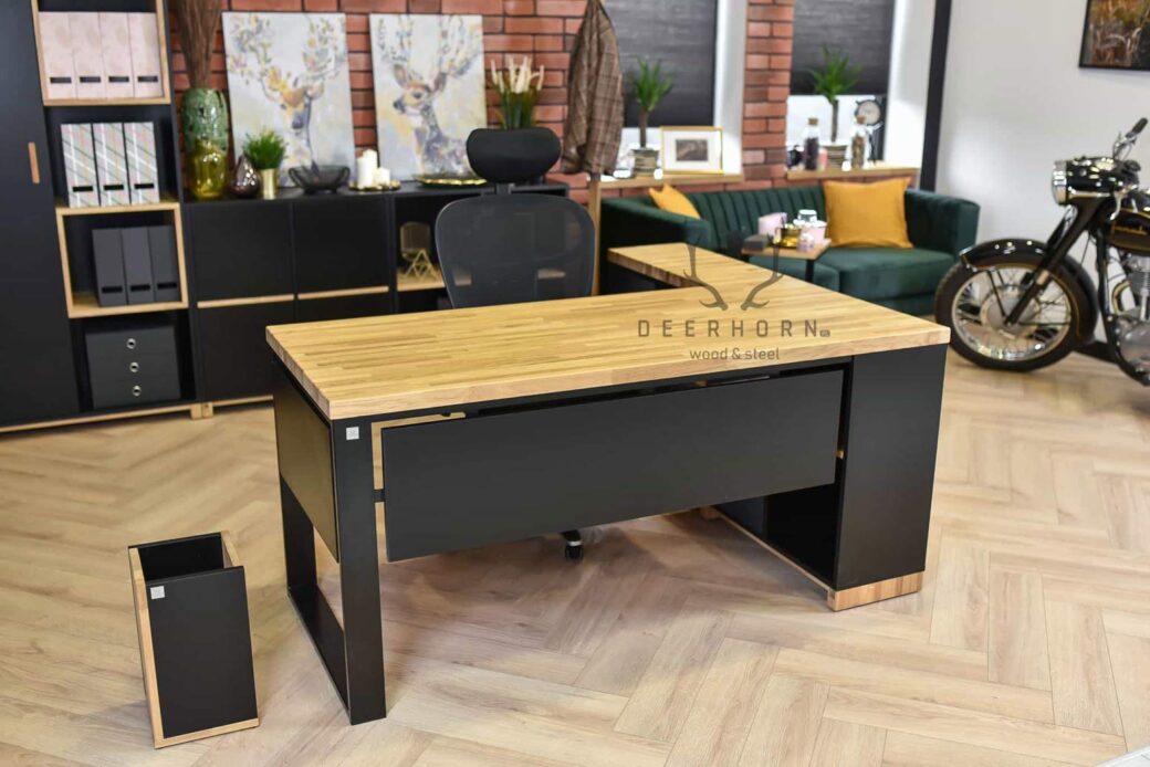 Modern loft industrial corner desk with cover, blender