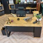 corner desk