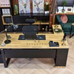 corner desk