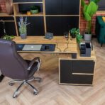 oak desk