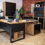 corner desk