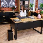 travel agency desk
