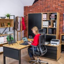 corner desk for the office