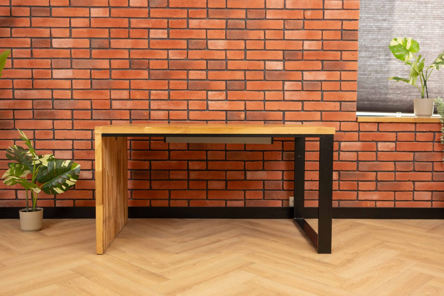 wood and metal desk