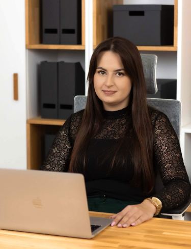 Emilia Mirek Deerhorn