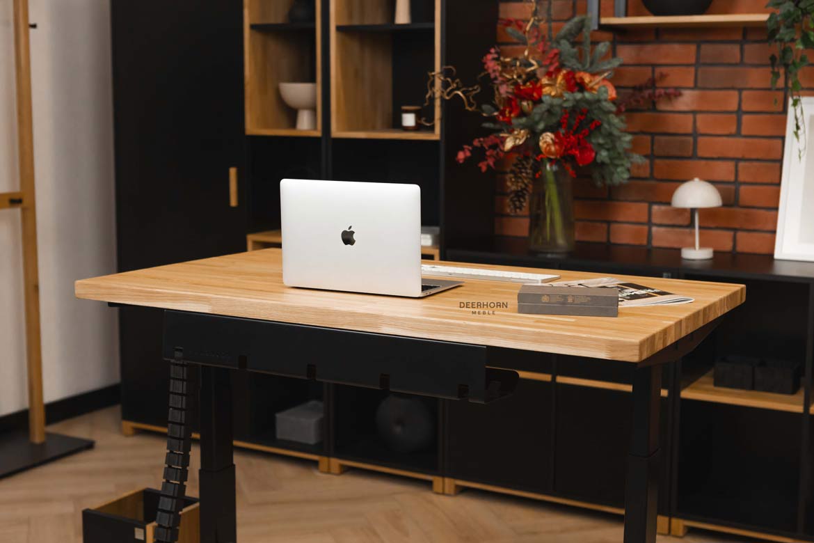 desk-for-gamers gaming desk
