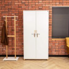 lockable filing cabinet