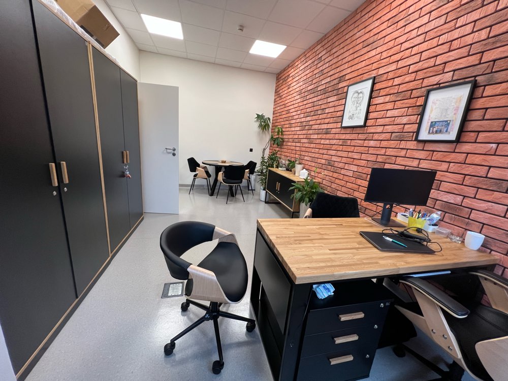 office furniture set