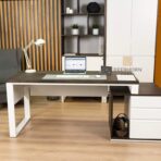 desk for sedentary work