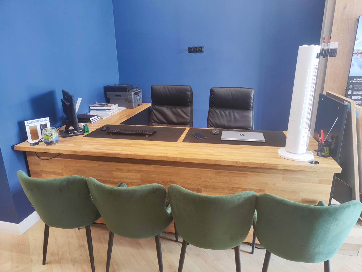 small corner counter