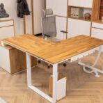 corner desk