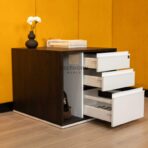 otwierany kontenerek