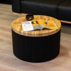grooved black table