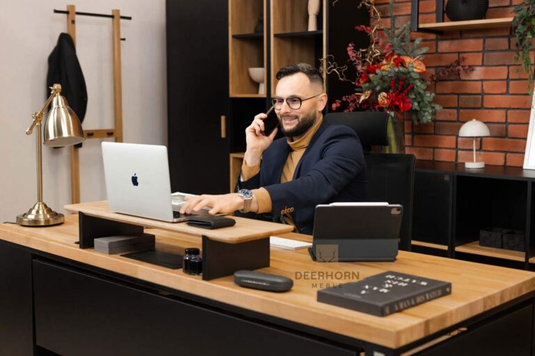 corner desk with an elegant finish