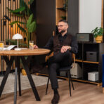 elegancki stół okrągły