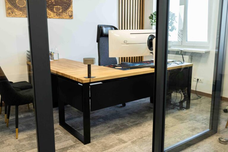 Furniture for Quantum Innovations – office from A to Z