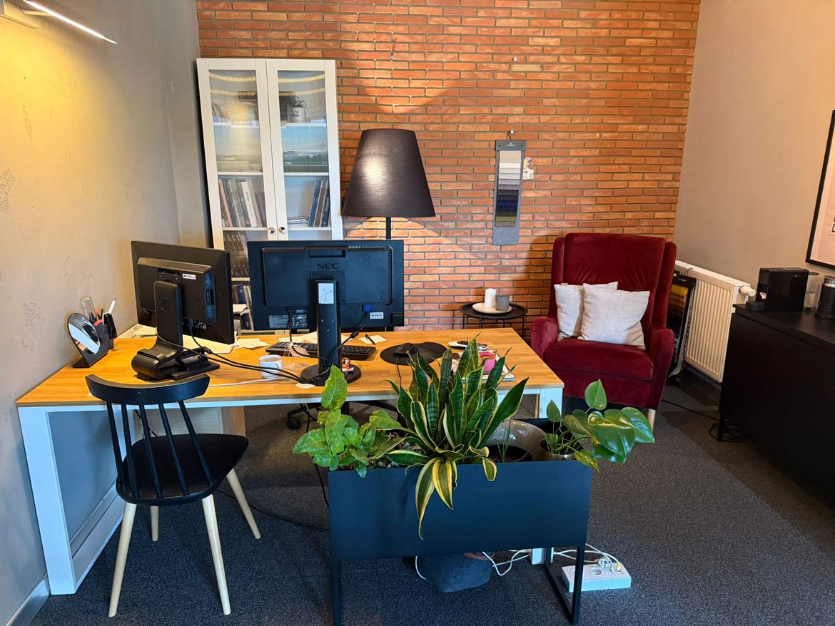 designer desk