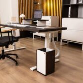 electric desk with memory function