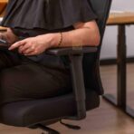 seat with adjustable armrests