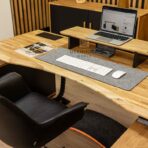 office desk with lifting function