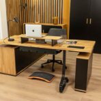 height adjustable desk