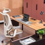 corporate furniture set desk with premium armchair