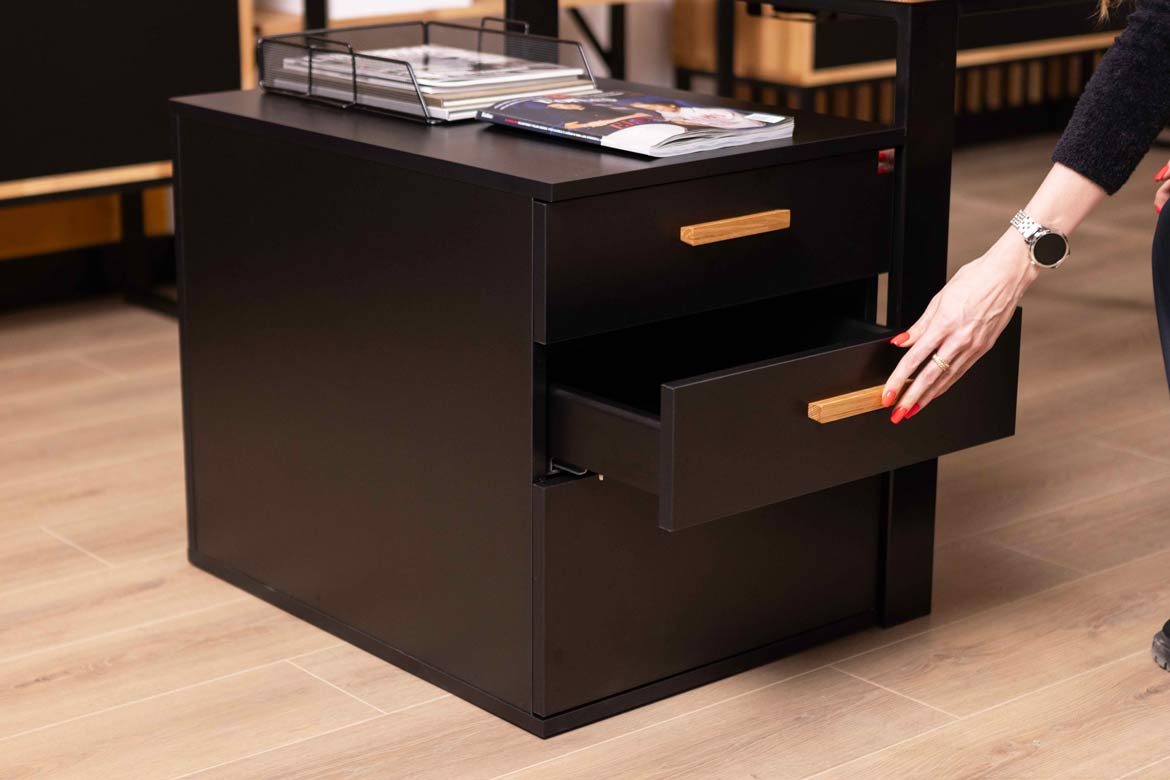 praktyczny kontenerek biurowy