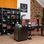 zestaw mebli gabinetowych z biurkiem