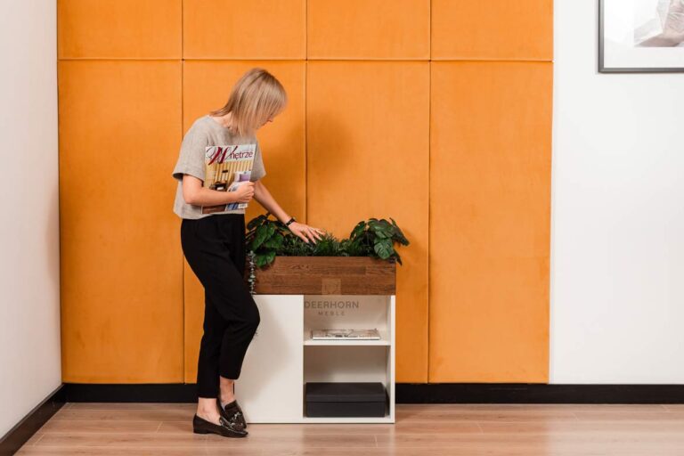 furniture 2in1 cabinet and flowerbed