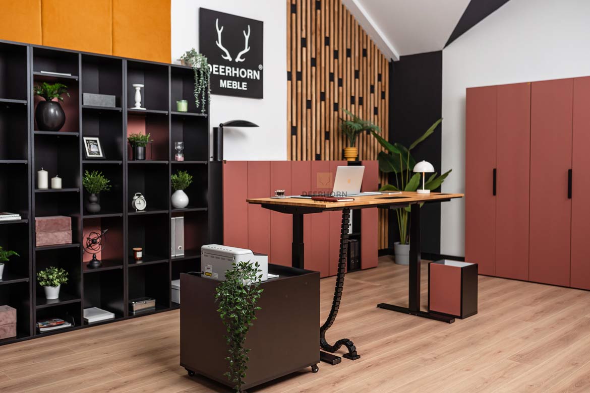 zestaw-biurowy-z-biurkiem-i-szafkami zestaw biurowy z biurkiem i szafkami