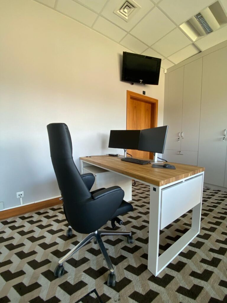 Office furniture for the headquarters of the company Jantex Wielkopolska