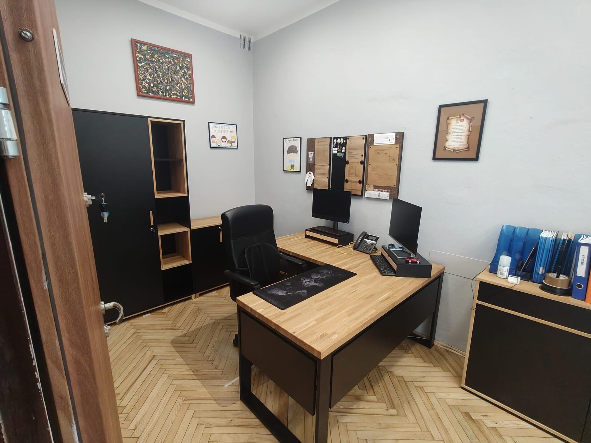 Przedszkole we WrocĆawiu kupuje meble premium od Deerhorn