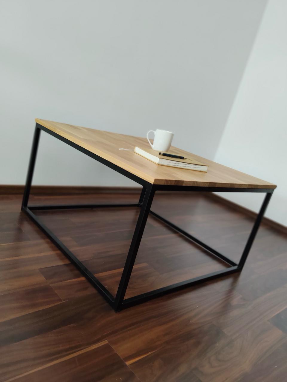 Stolik kawowy do kancelarii z Sandomierza