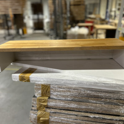 White monitor extension