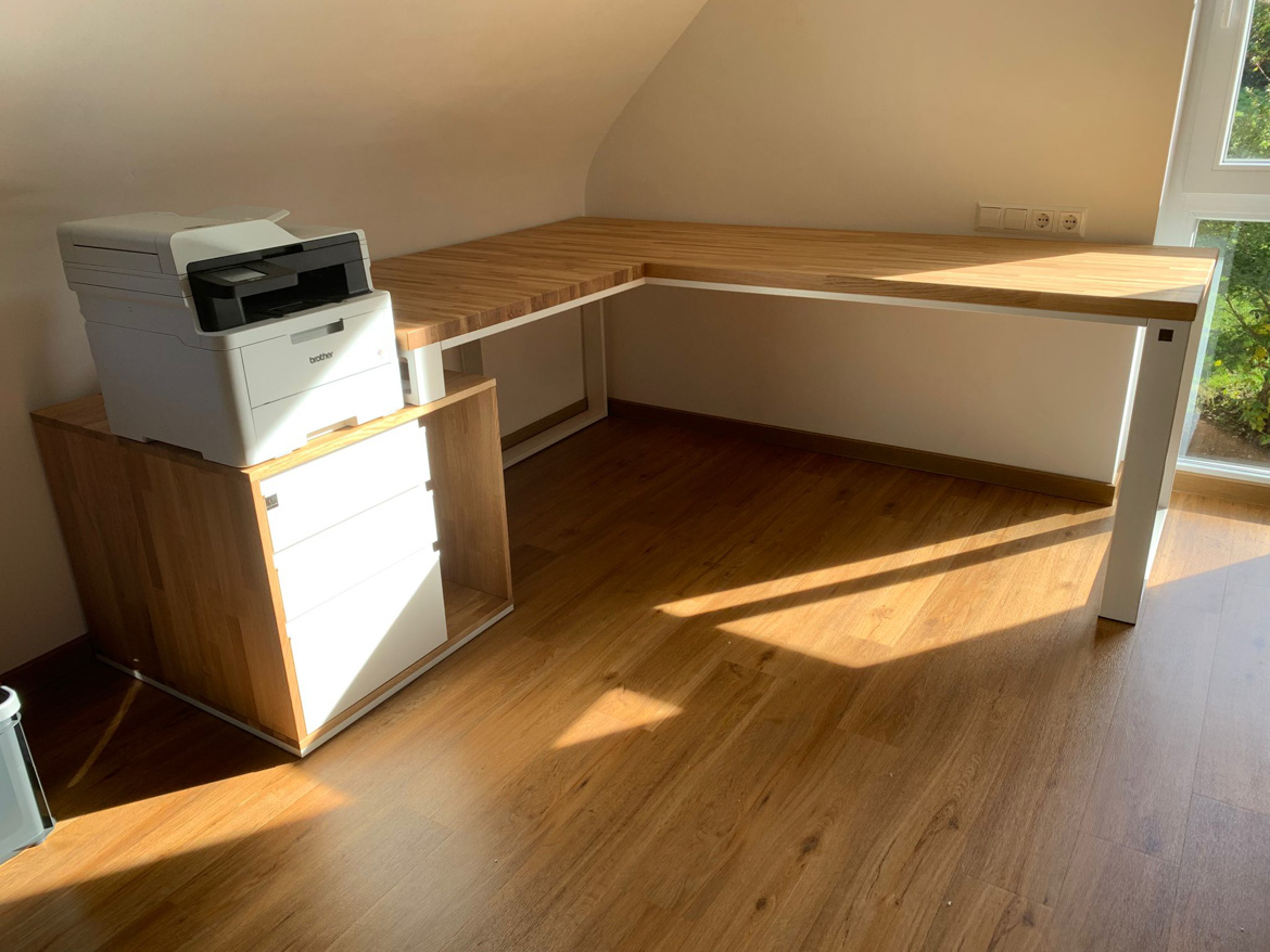White desk for the corner section of Mr. Oliver's home office from Germany