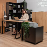 Work desk with large work surface for home office