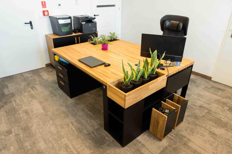 Equipping the headquarters of Quantum Innovations Sp. z o.o. in Piotrkowek Maly 